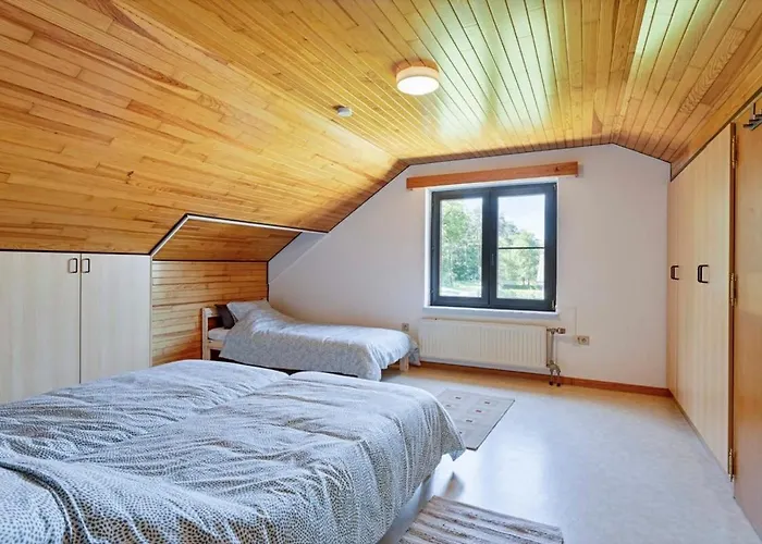 Huswell - Holiday Home In The Greenery Of Limburg